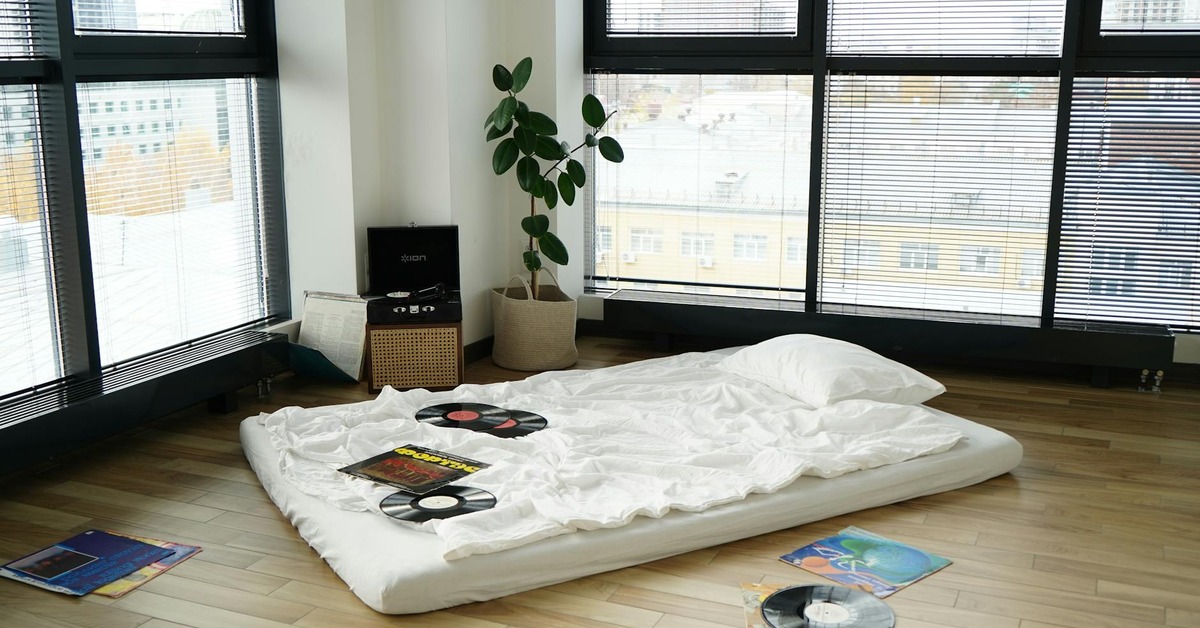 Čistenie matraca v spálni